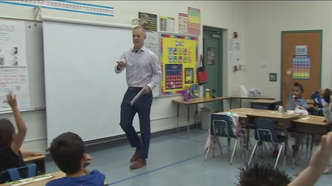 What's Right with Tampa Bay: CEOs in Schools